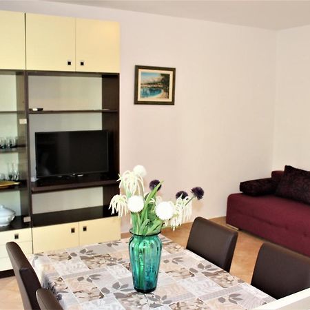 Apartments Raos Makarska Eksteriør bilde