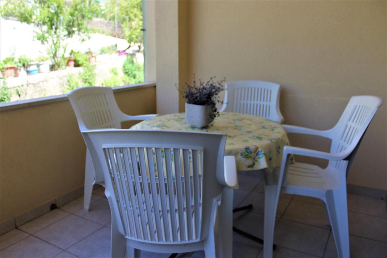 Apartments Raos Makarska Eksteriør bilde