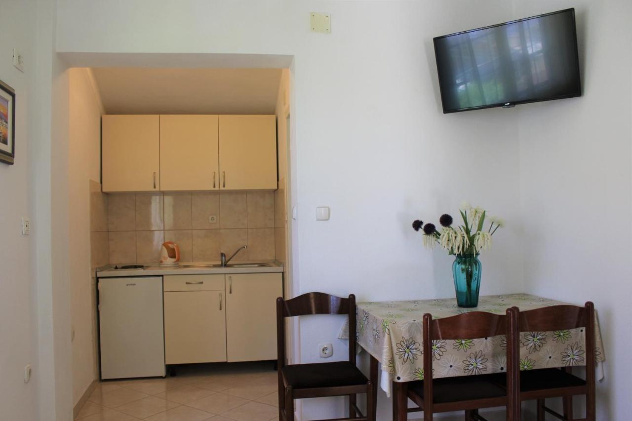 Apartments Raos Makarska Eksteriør bilde